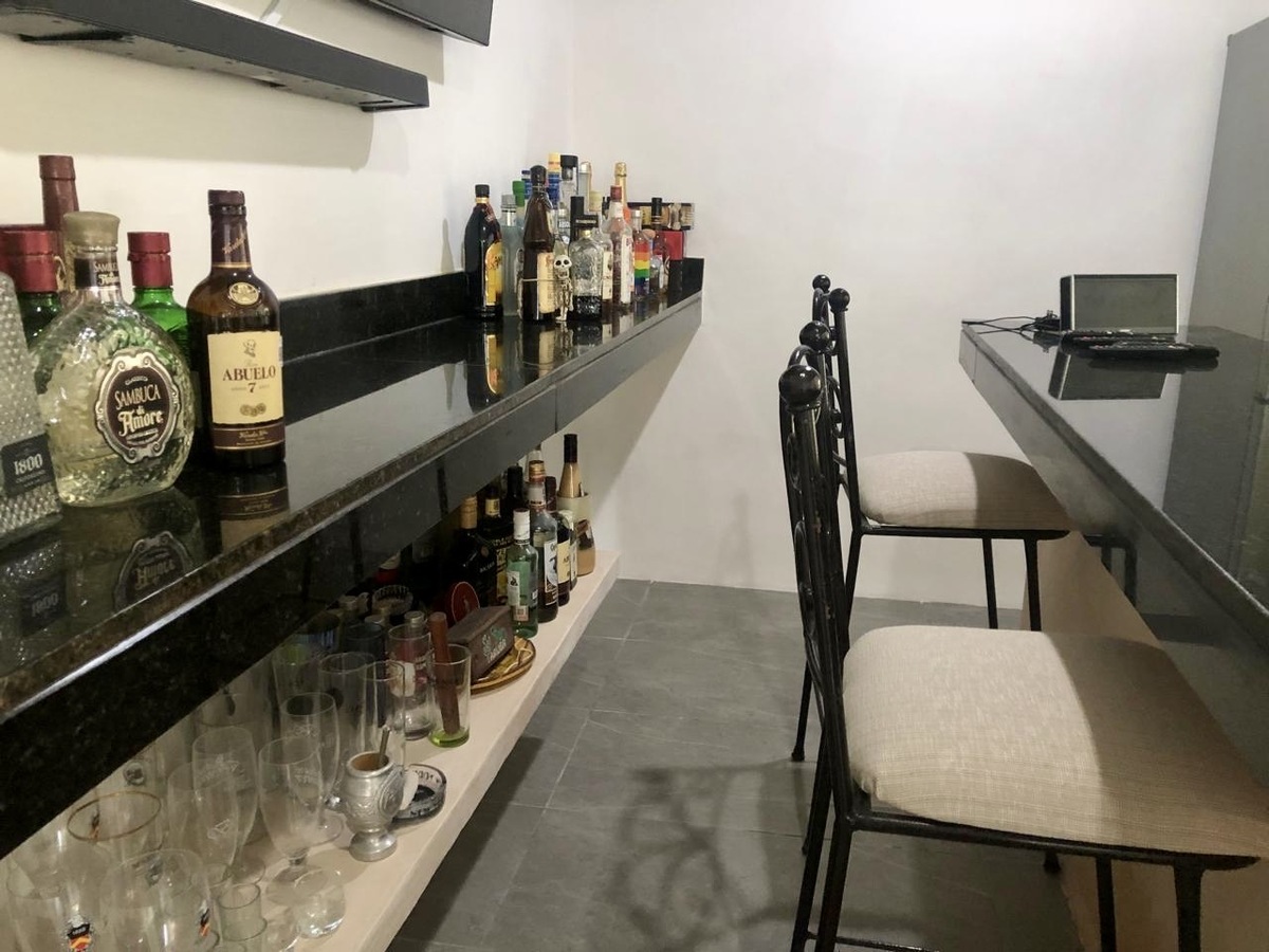 4 de 12
