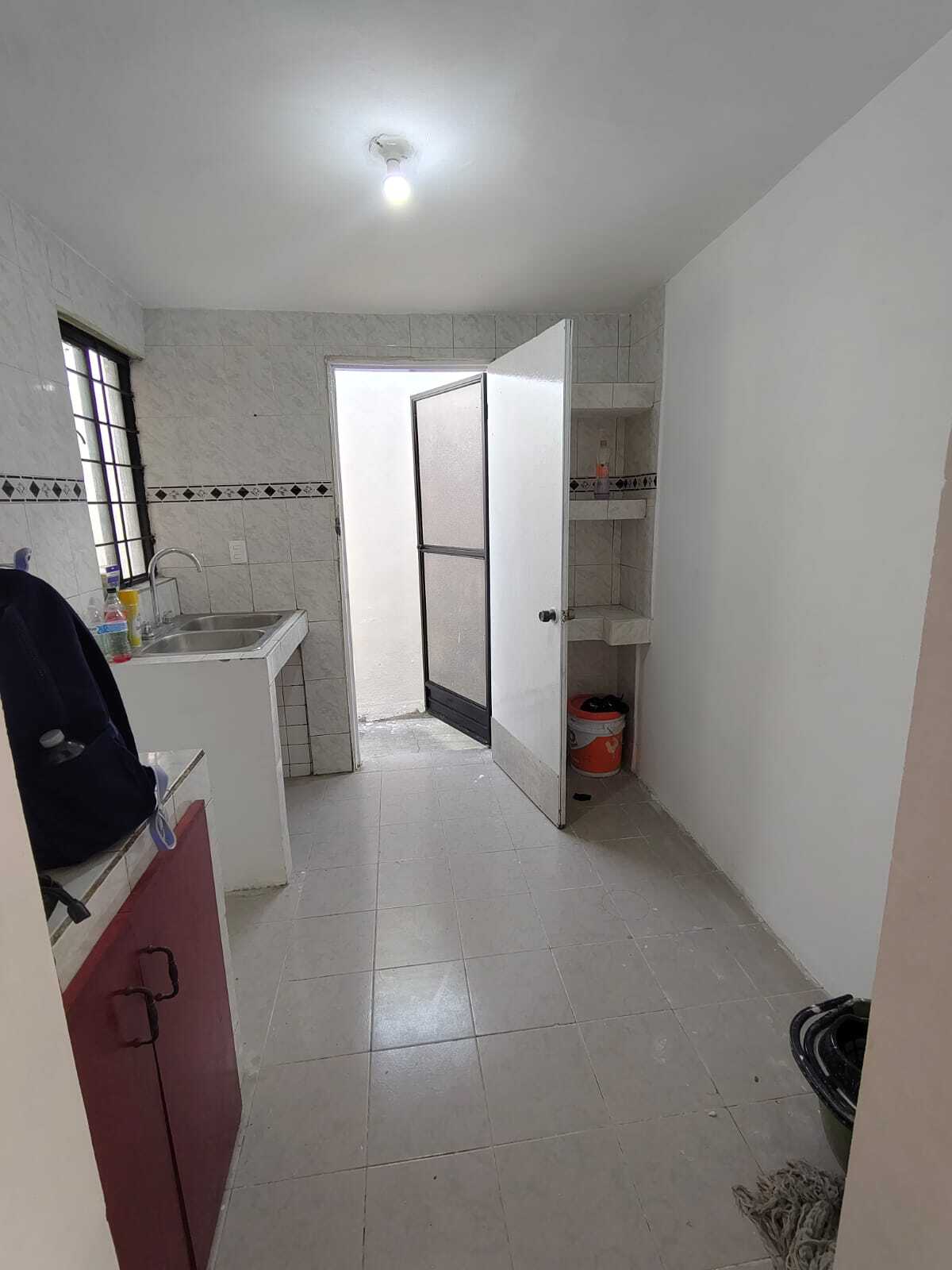 2 of 9: Cocina