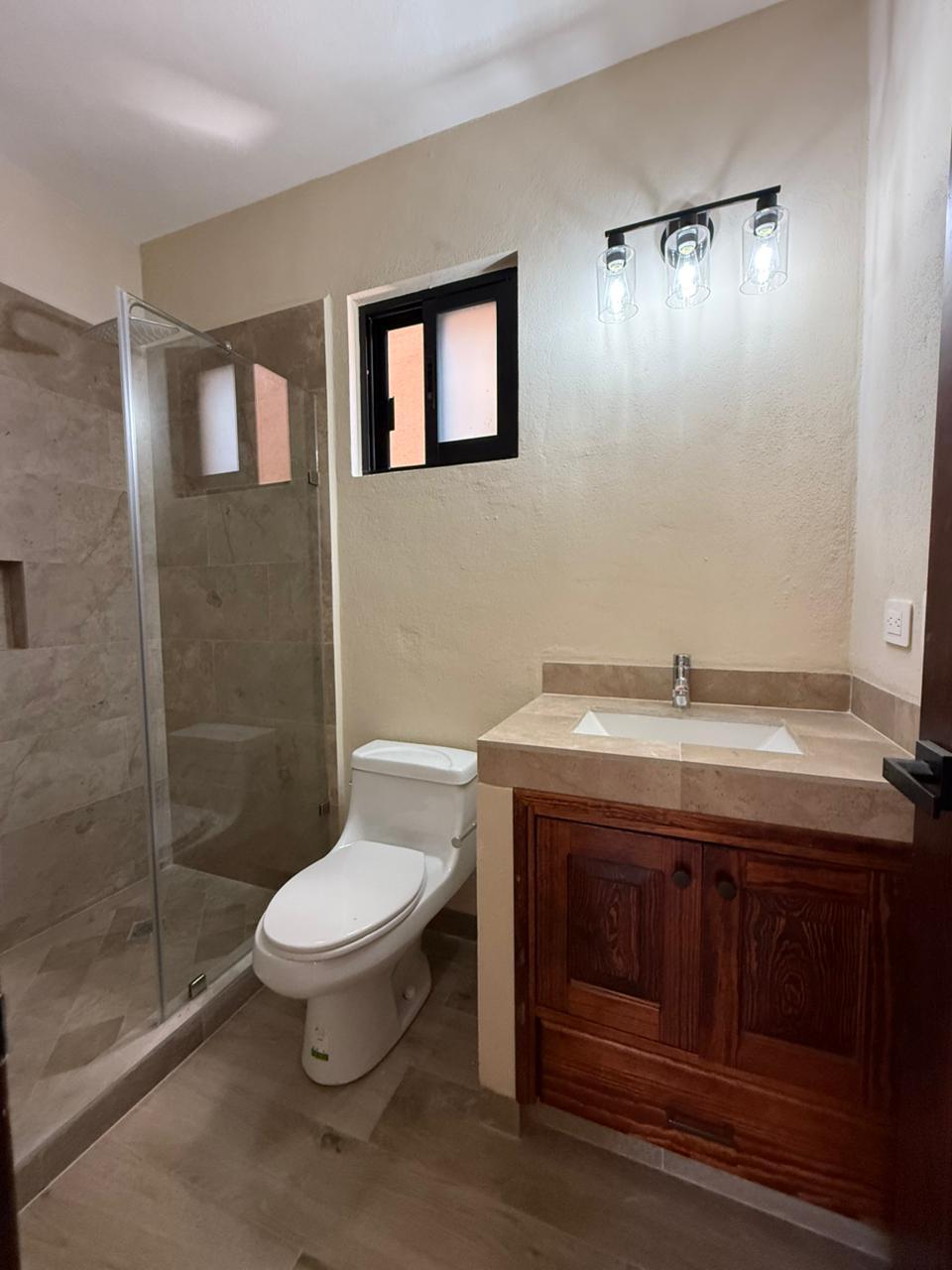 5 of 7: Baño Completo