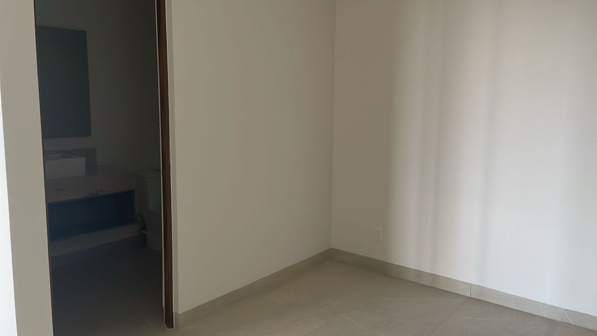 4 de 28