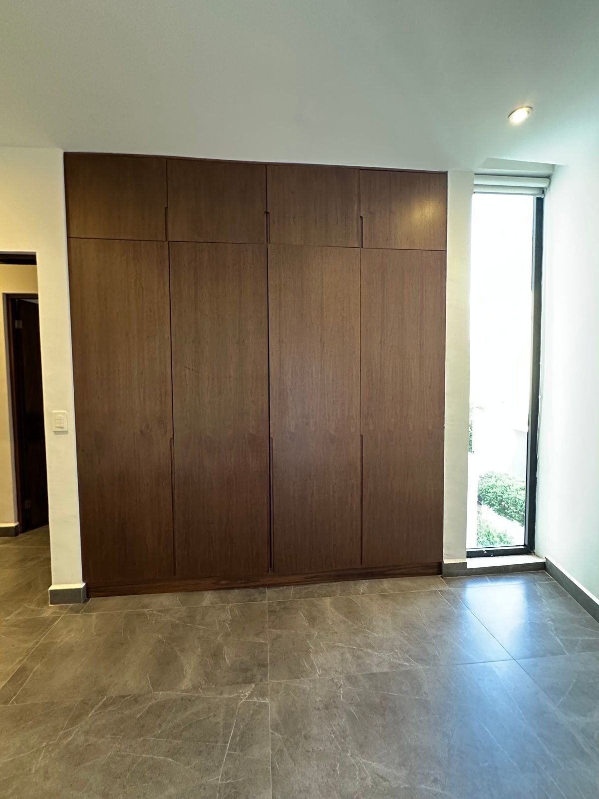 24 de 49: Closet recamara secundaria 1