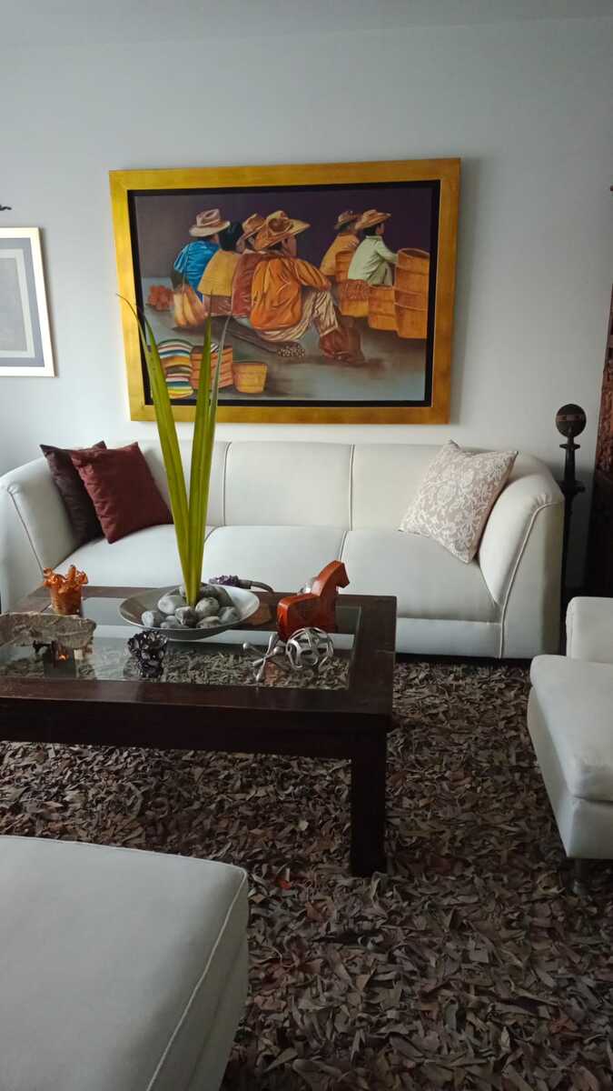 2 of 24: Casa en Venta en Lomas del Chamizal Rayo Vende ®