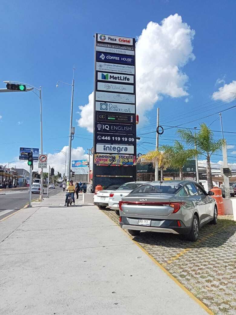 2 de 4