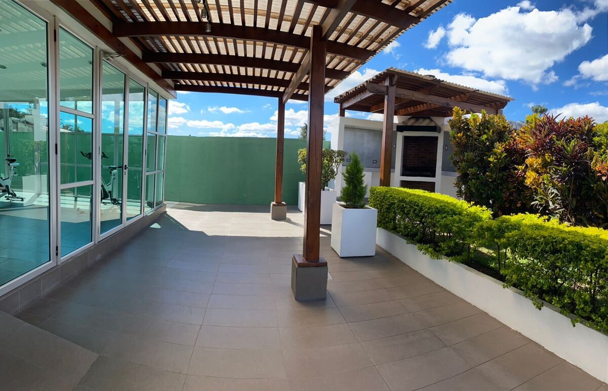 Apartamento en Zona 14, La Villa, Guatemala, foto 2 de 15