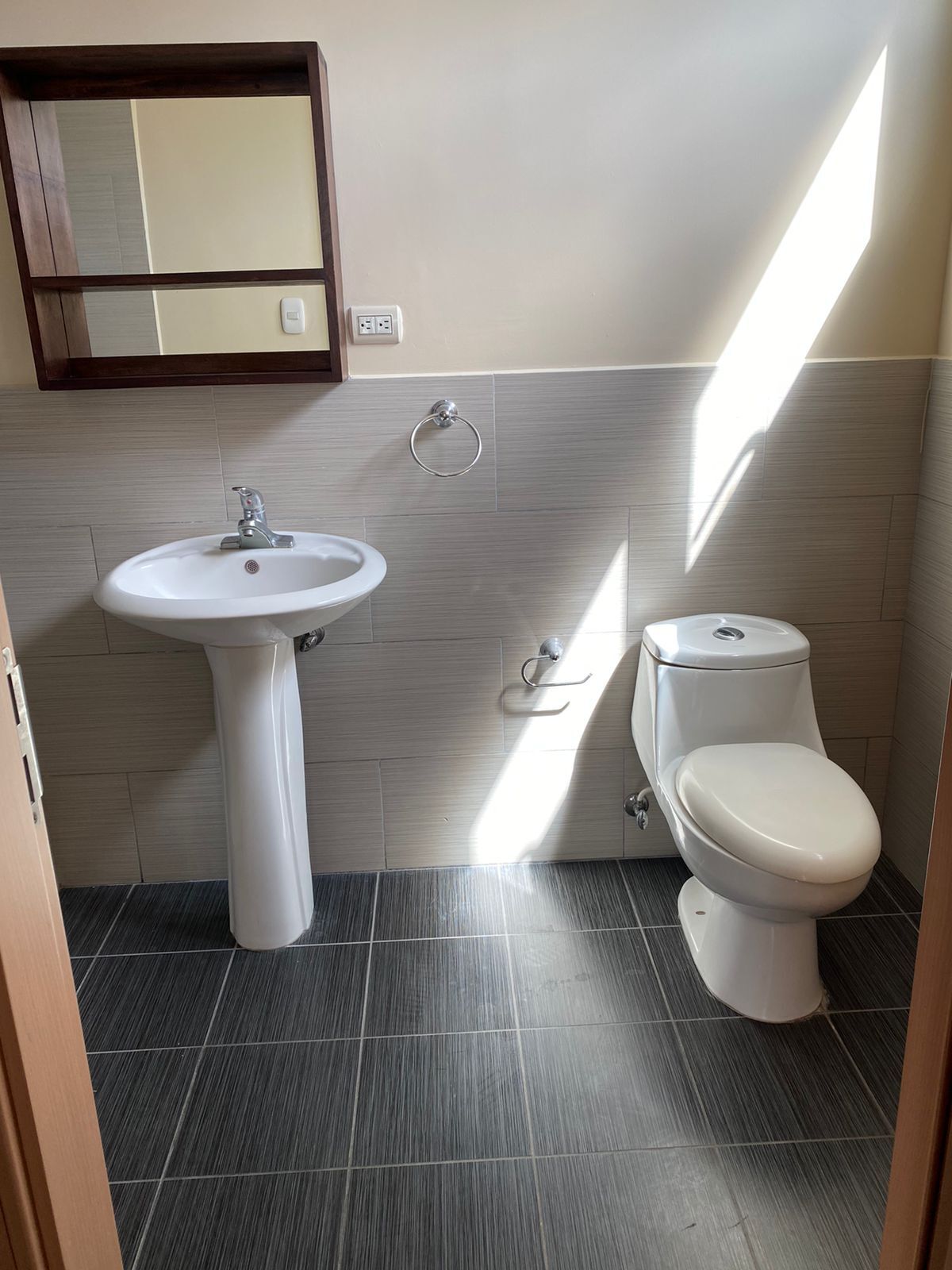 Apartamento en Zona 14, La Villa, Guatemala, foto 7 de 15