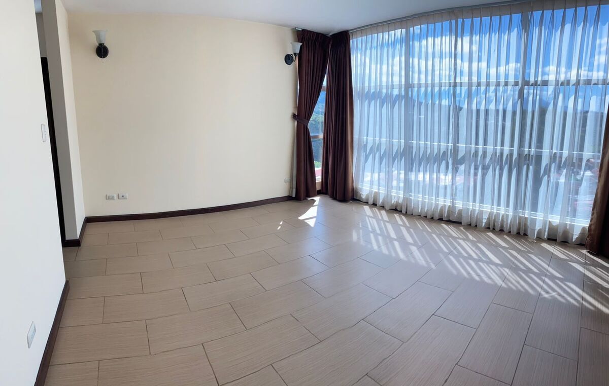 Apartamento en Zona 14, La Villa, Guatemala, foto 11 de 15