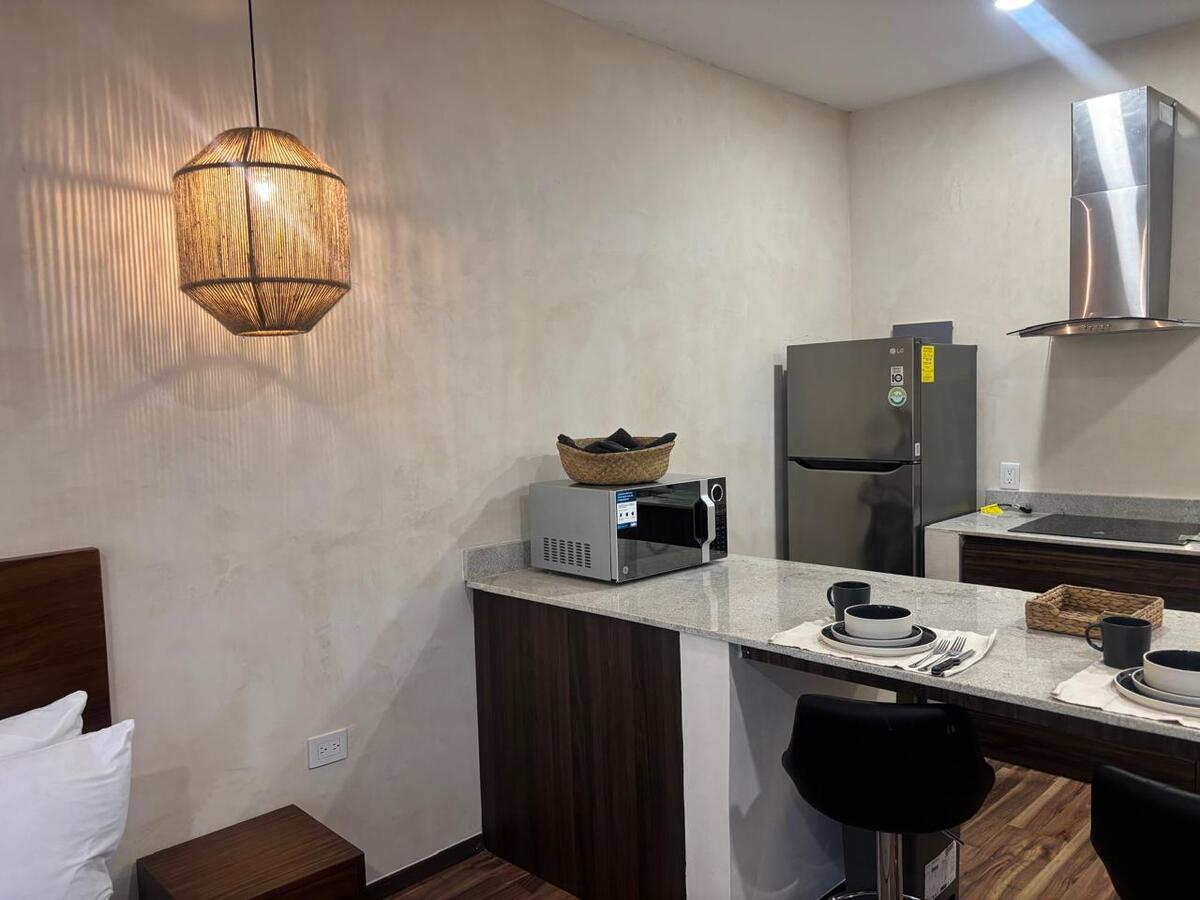4 of 9: COCINA