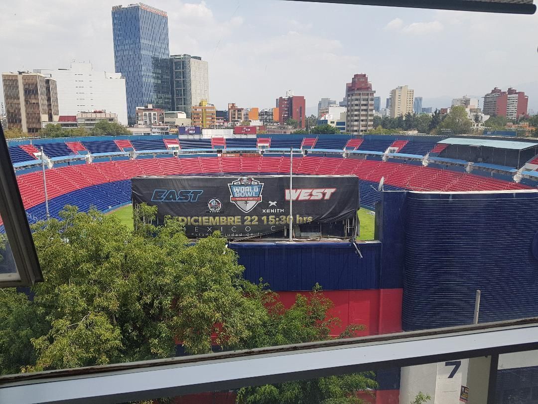 7 de 33