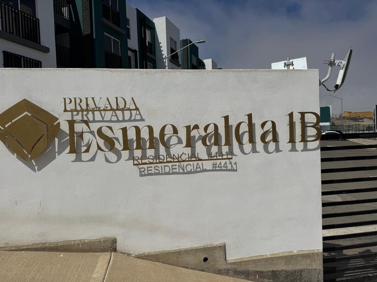 2 de 18
