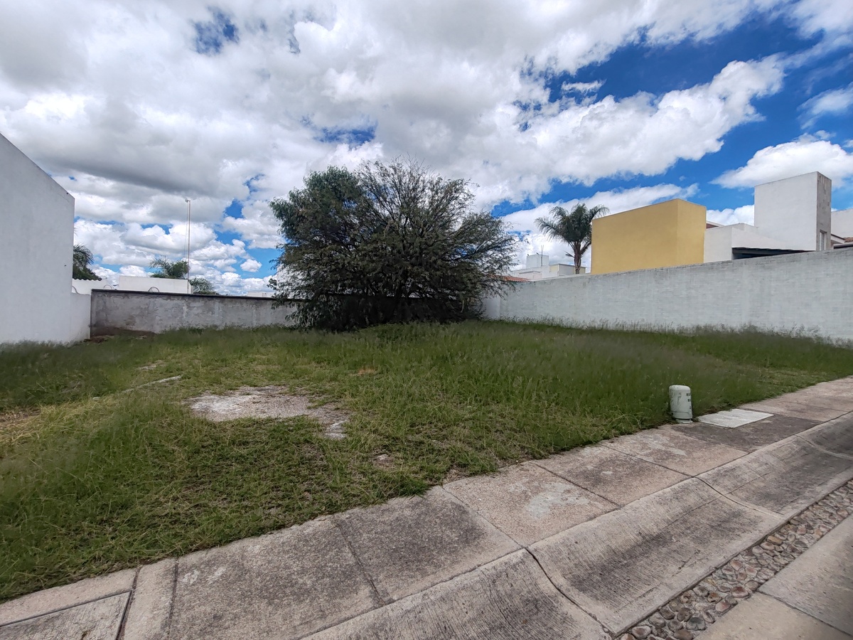 3 de 27