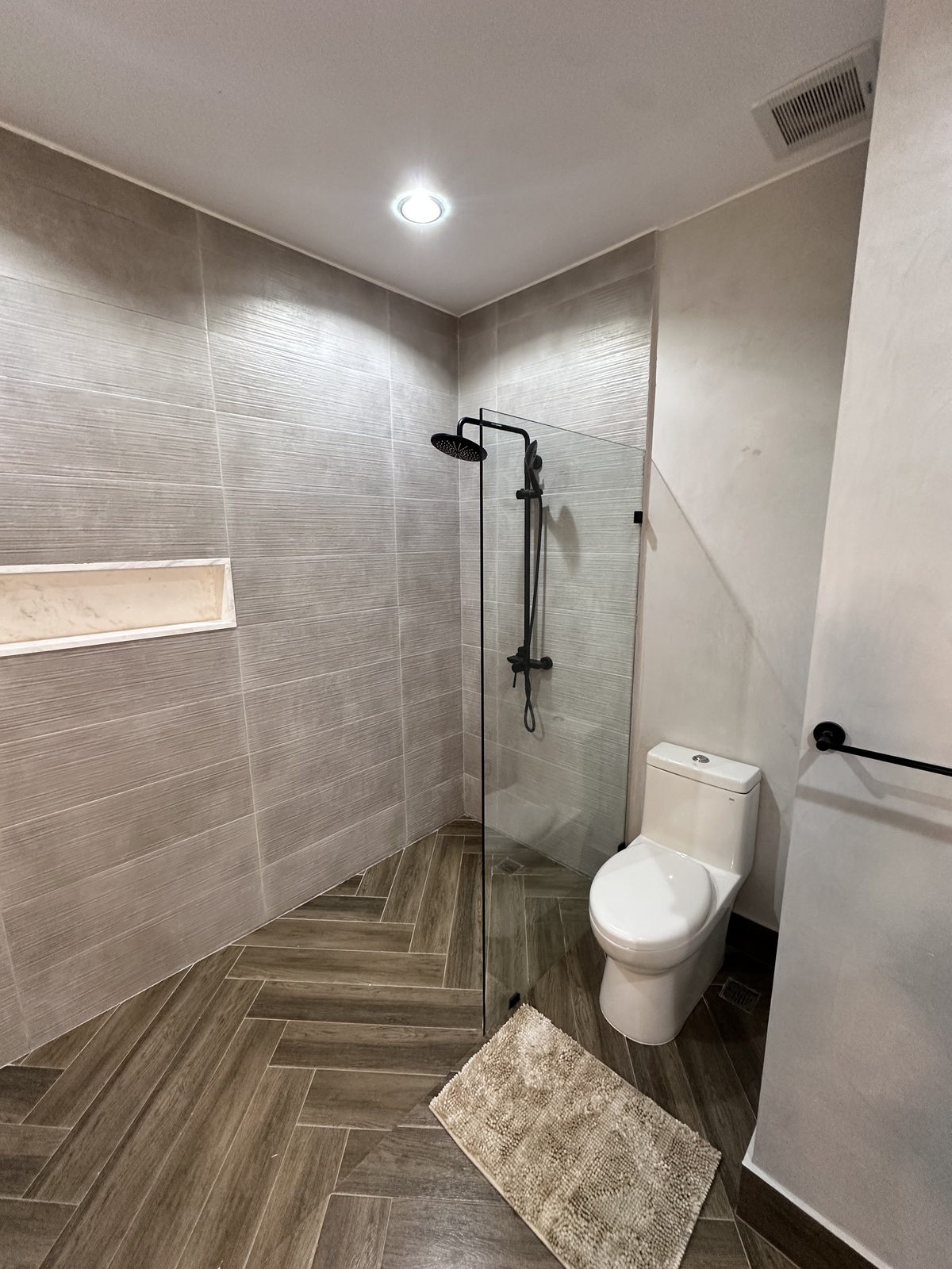 12 de 19: Baño principal