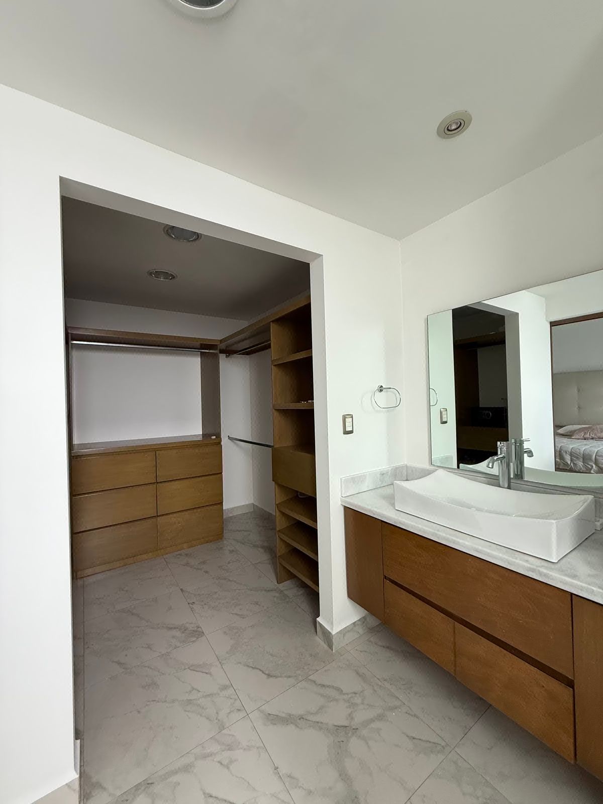 Baño, foto 3 de 20