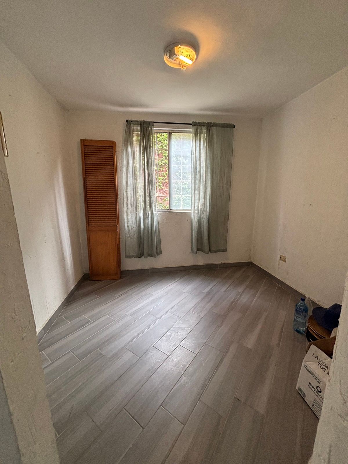 2 de 10: Pequeño estudio