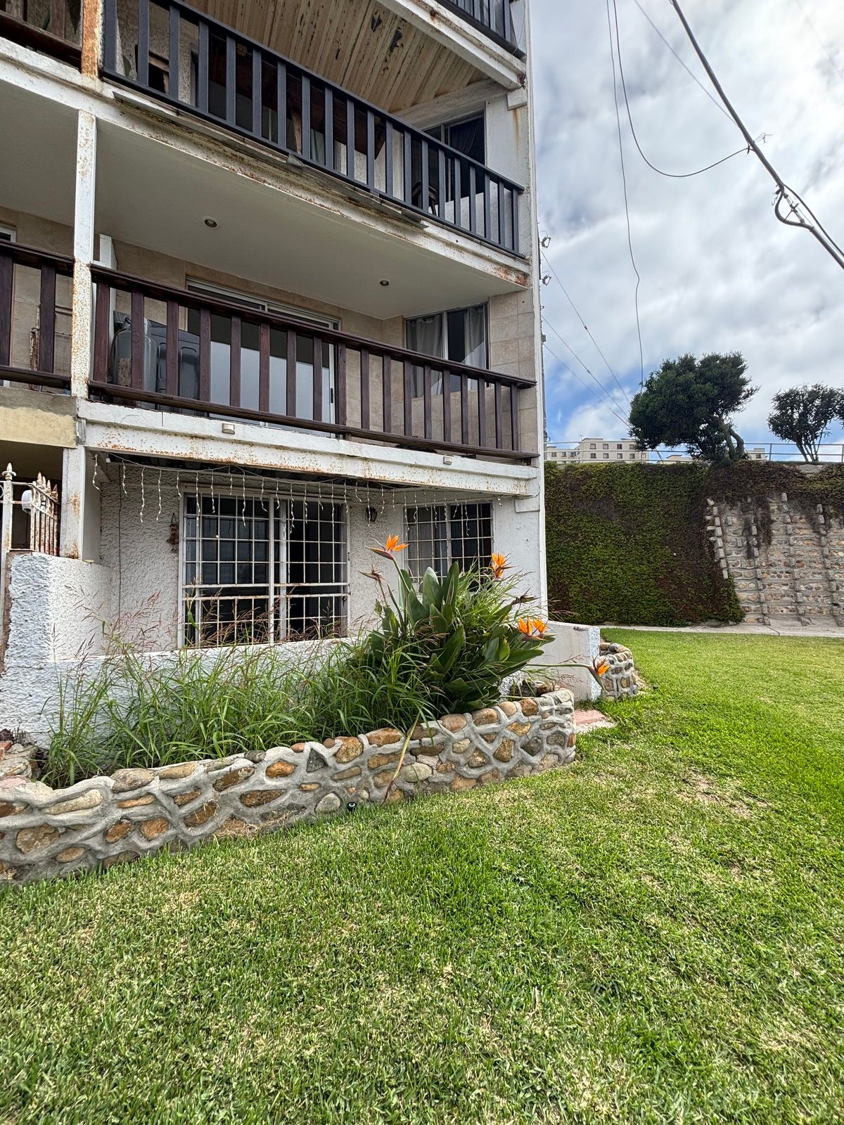 9 de 10: Terraza con jardín