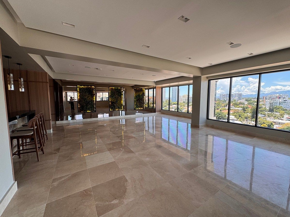 19 de 30: Salon de fiestas