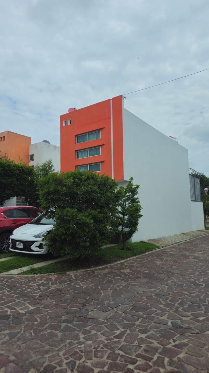 3 de 28