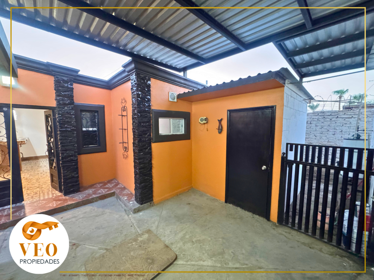 5 of 26: Baño externo