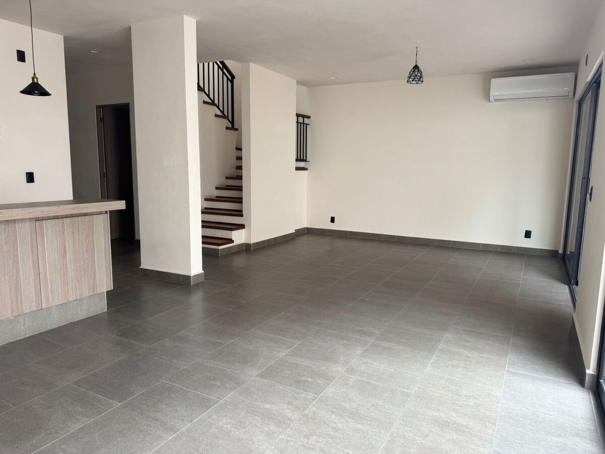 4 de 10: Sala Comedor