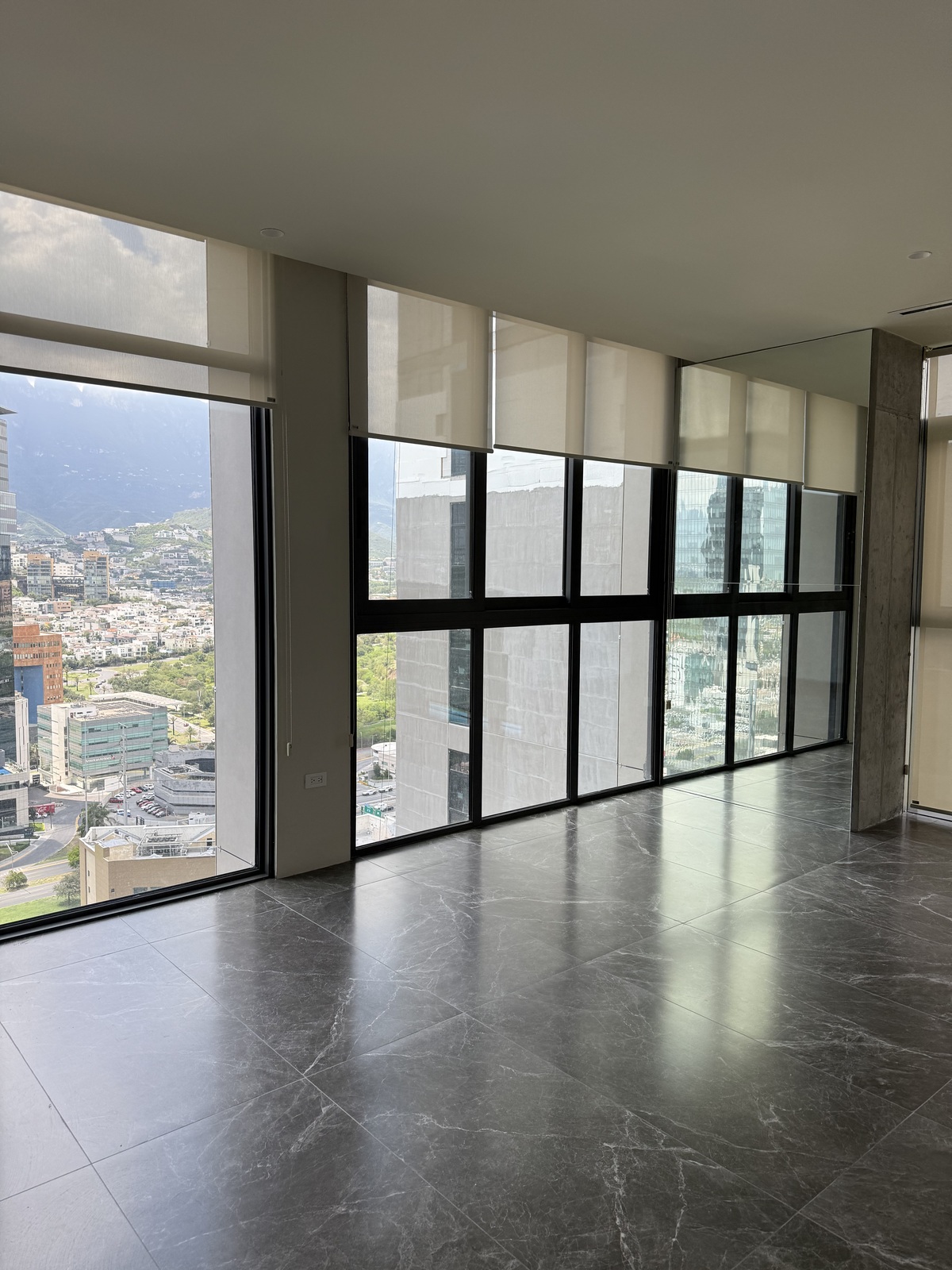 1 de 8: Sala