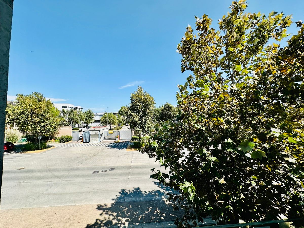 31 de 37: Ubicada frente a la caseta de Coto Camichin