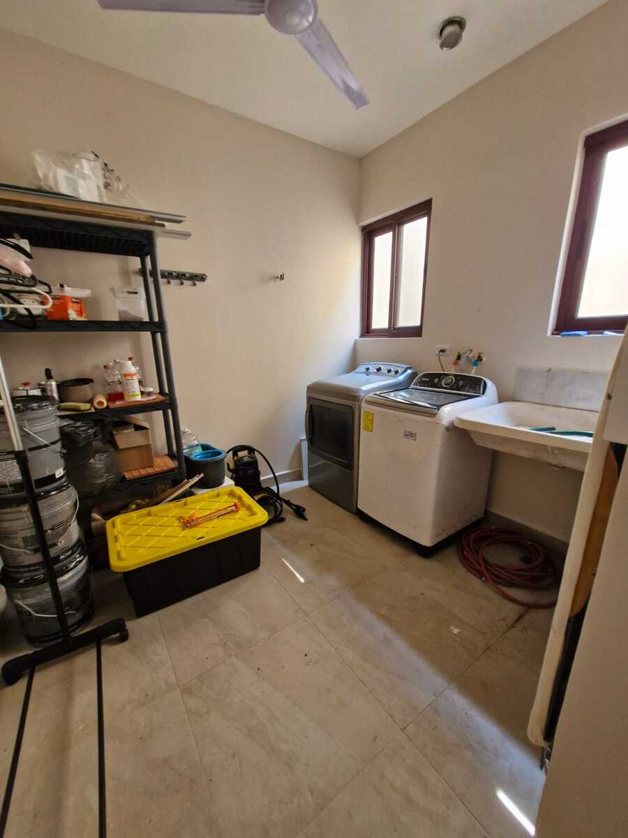 22 de 25: AREA DE LAVADO