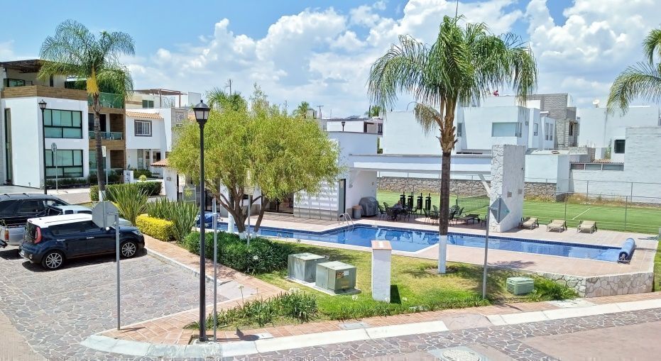 4 de 17: alberca