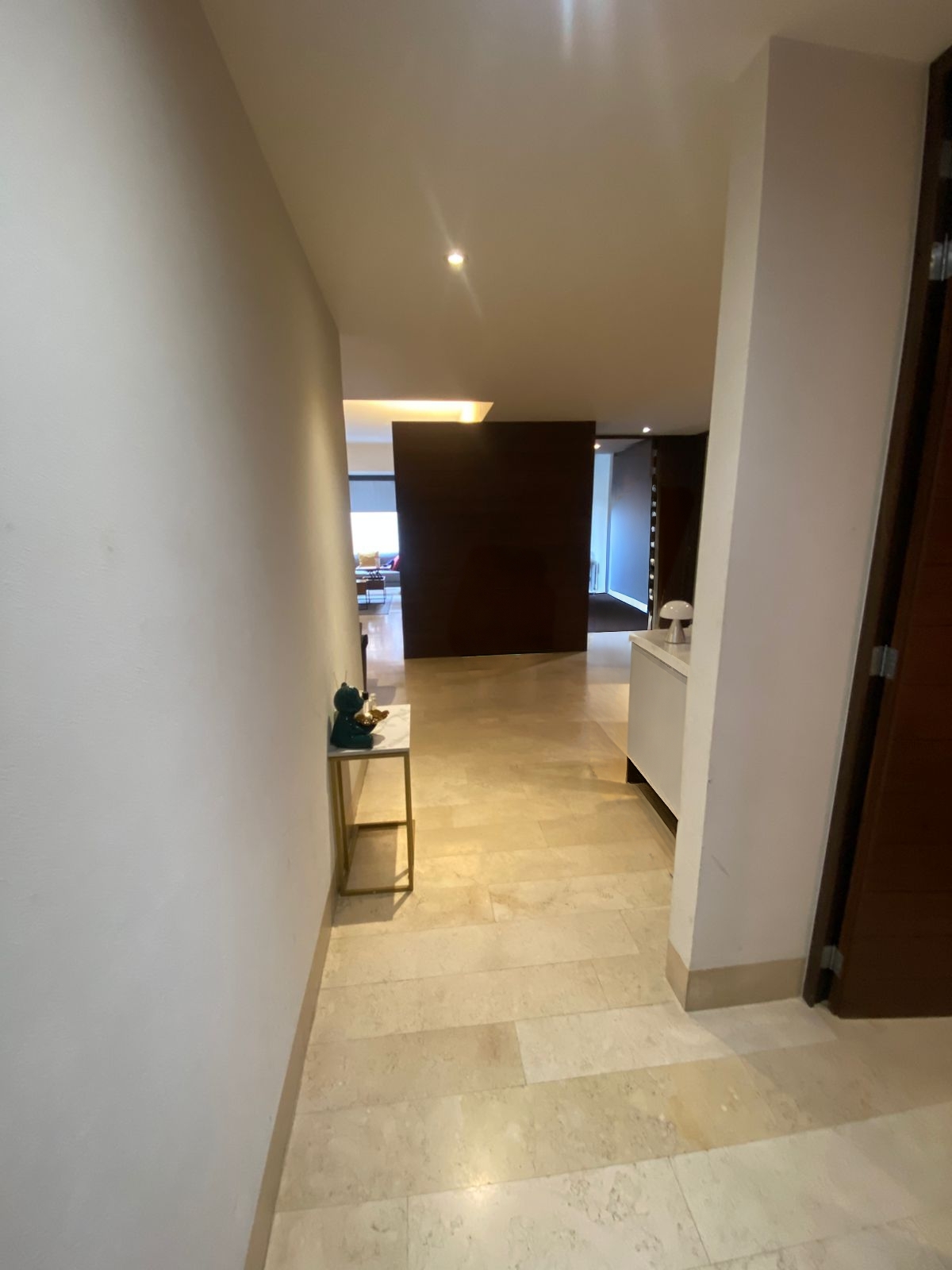 2 de 29: Hall