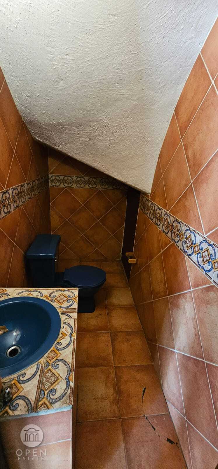 28 de 37