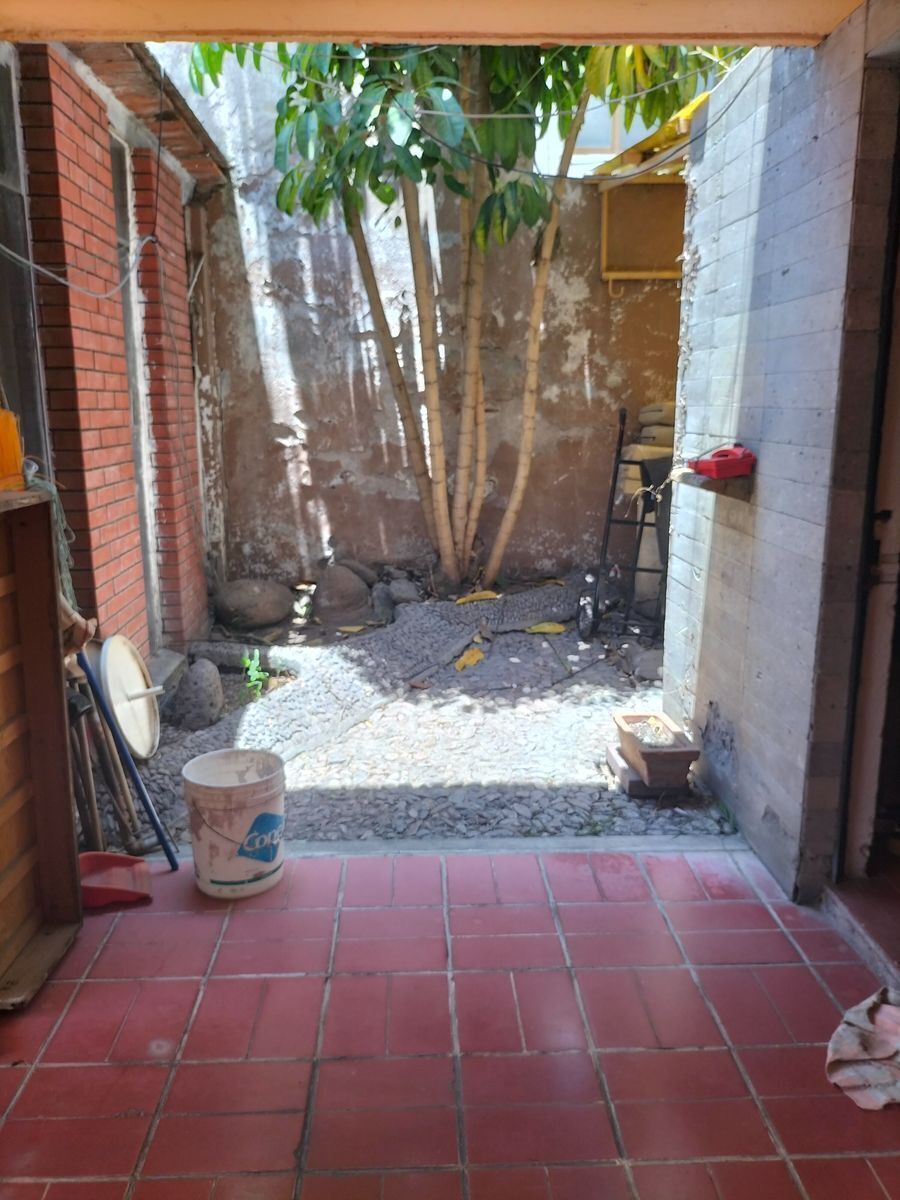 2 de 33