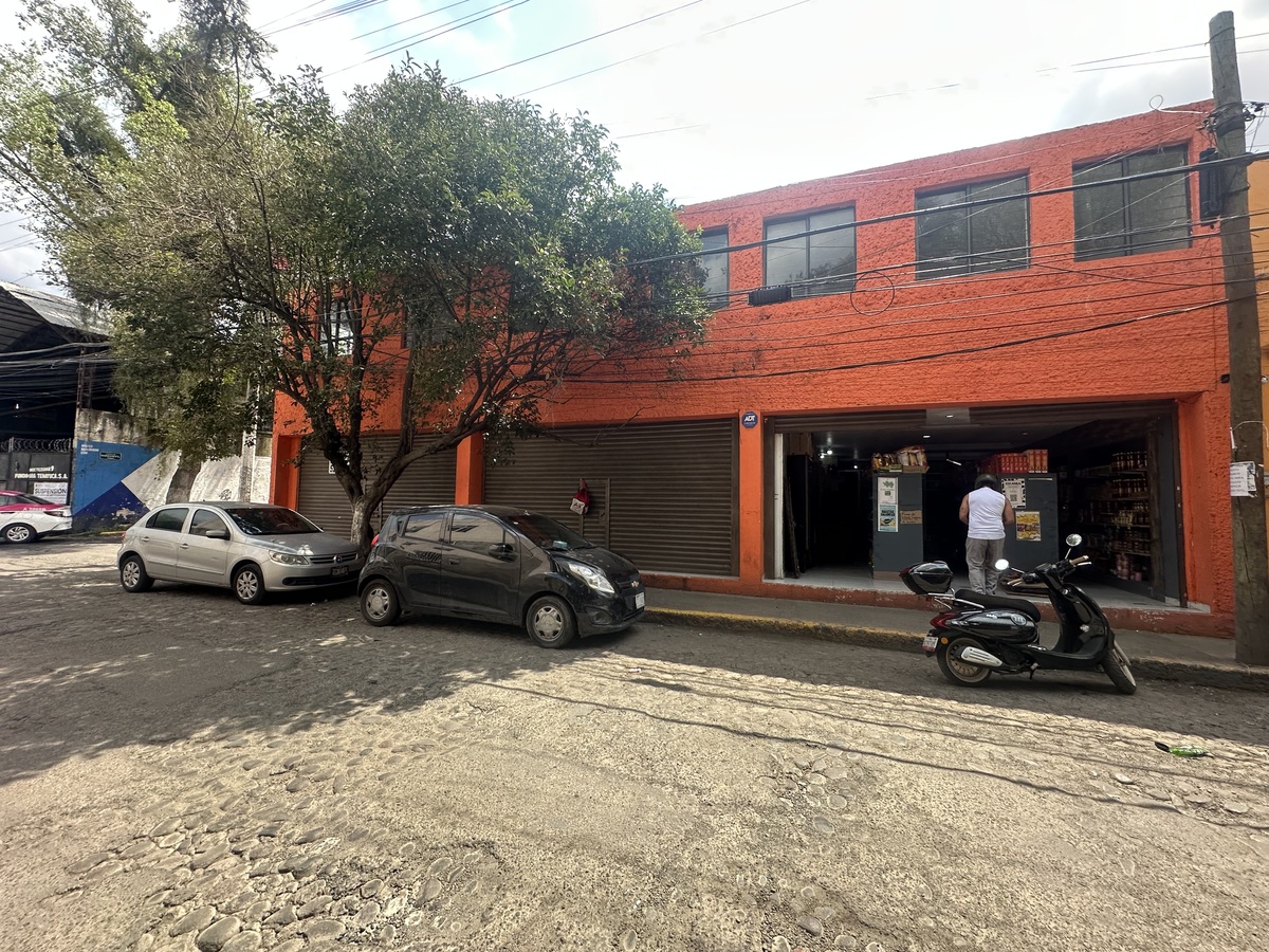 1 de 3