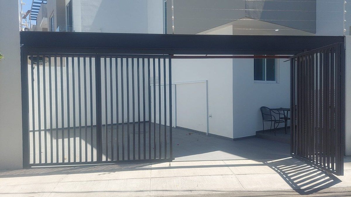 Casa en El Colli Urbano 1a. Sección, Zapopan, foto 2 de 26