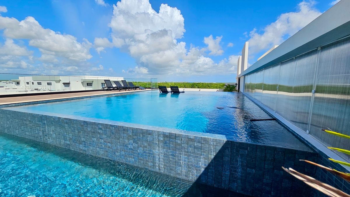 1 of 20: Rooftop pool