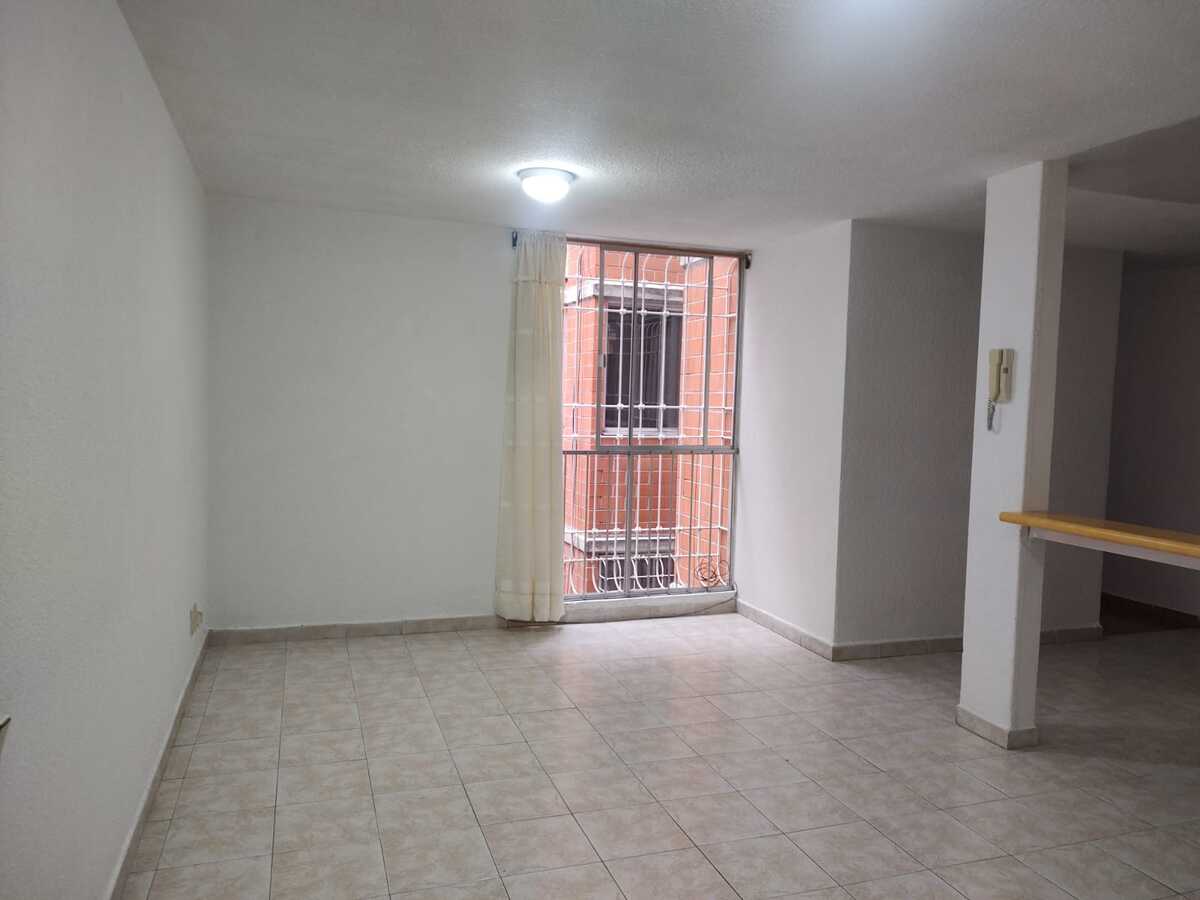 2 de 15: Sala-Comedor