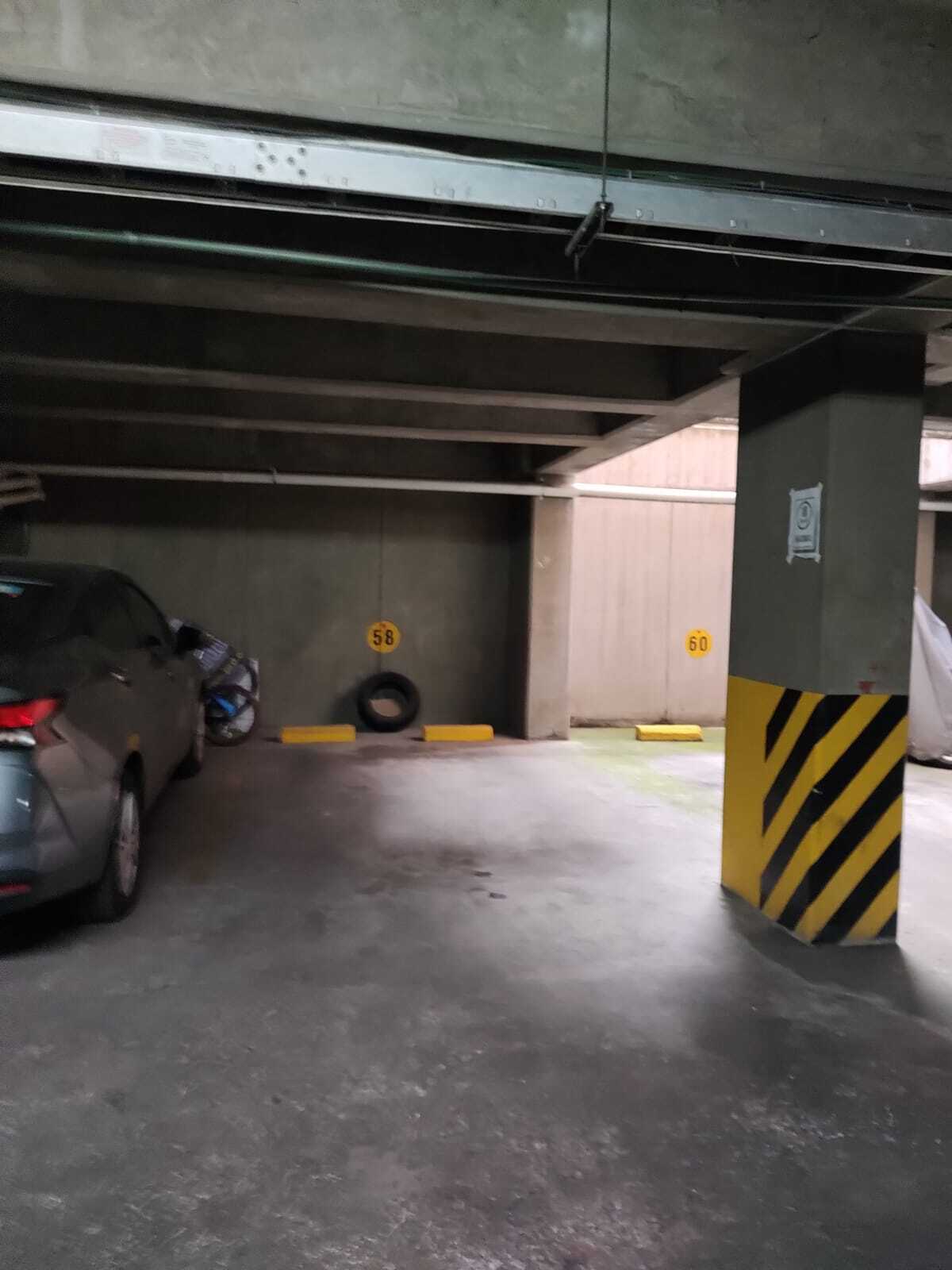 13 de 15: cajon de Estacionamiento