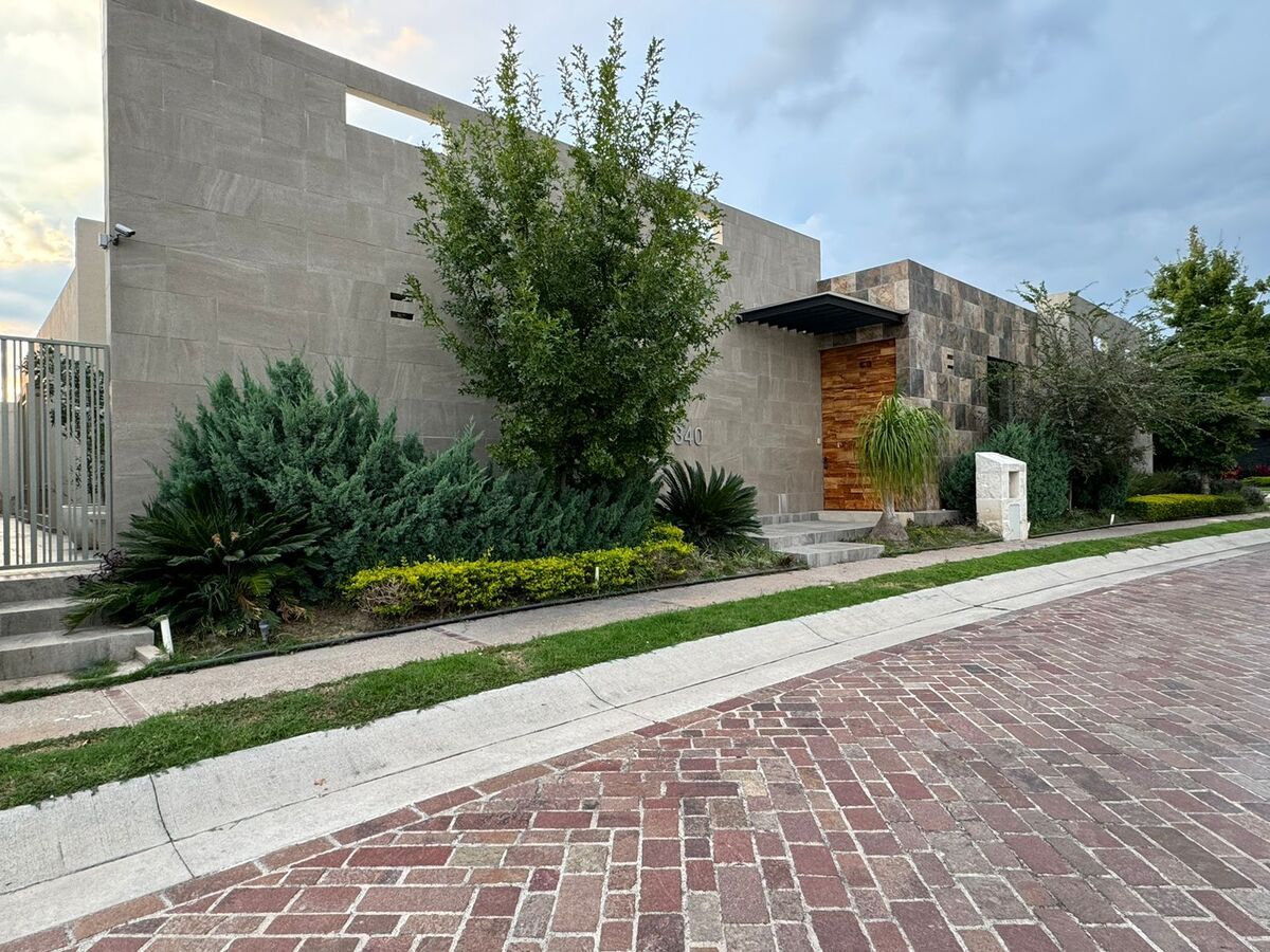 CASA EN VENTA EN PRIVADA VILLAS DE IRAPUATO UNA PLANTA. - foto 5