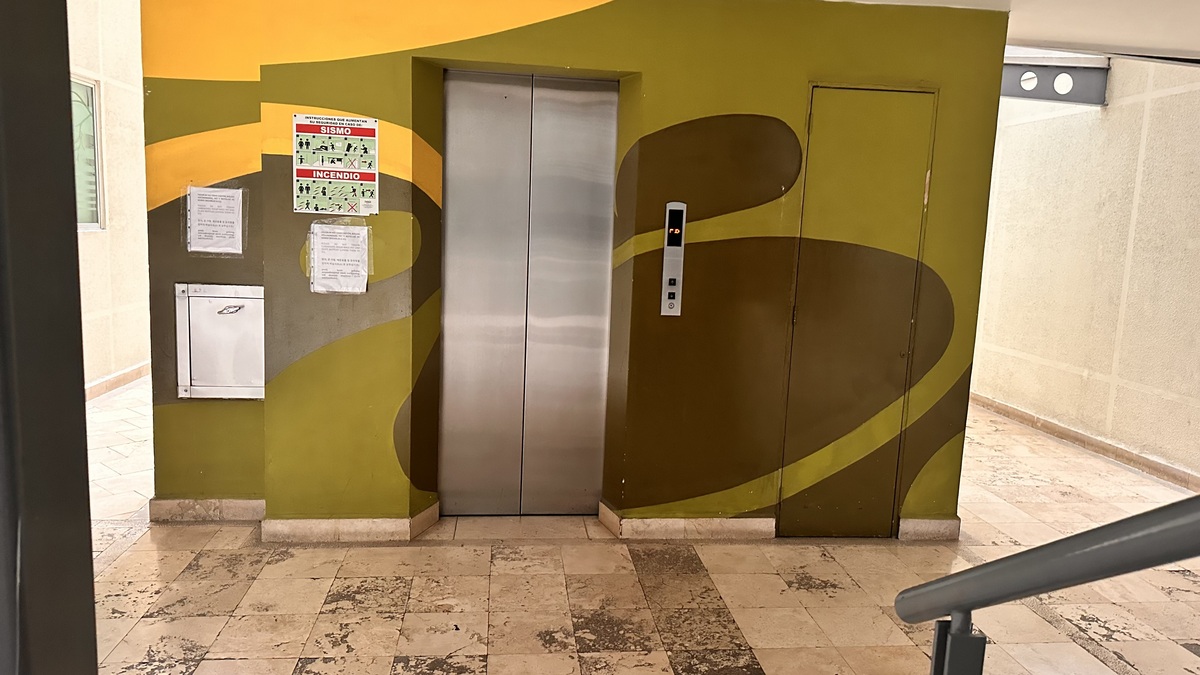 24 de 28