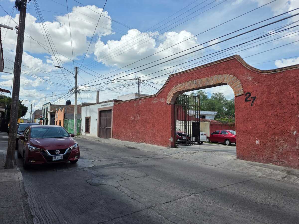 2 de 23