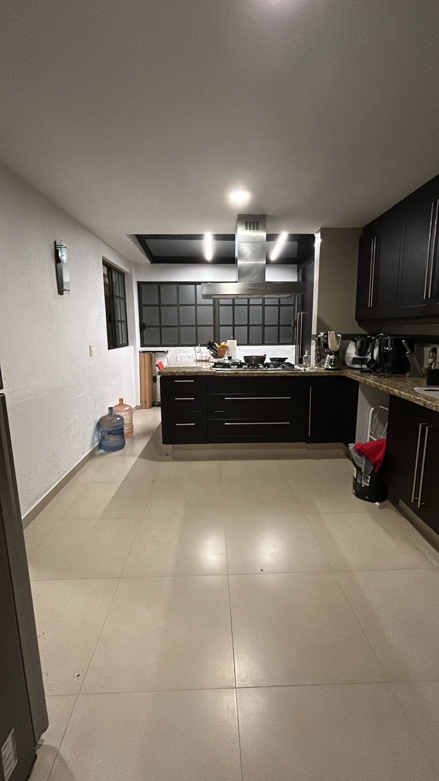 8 of 26: Cocina