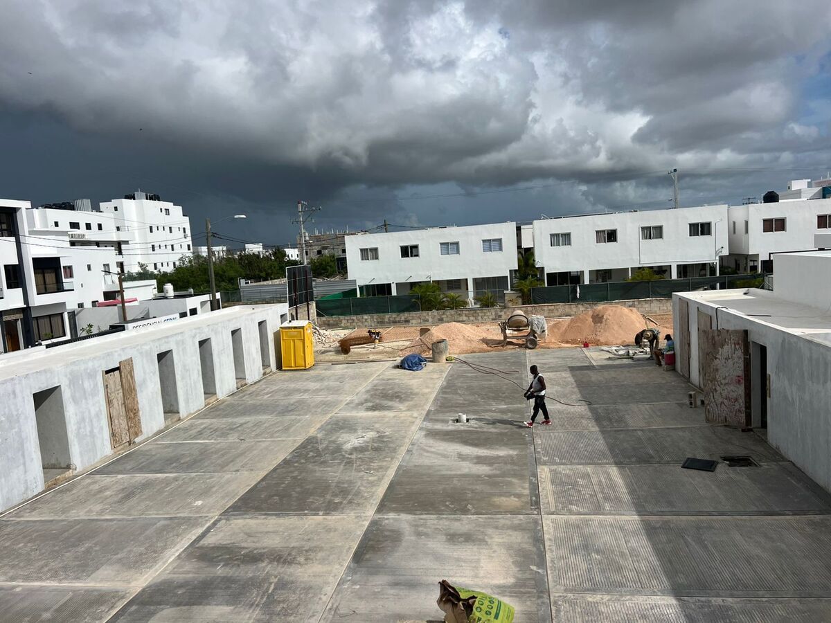 8 de 13: AVANCE DE OBRA