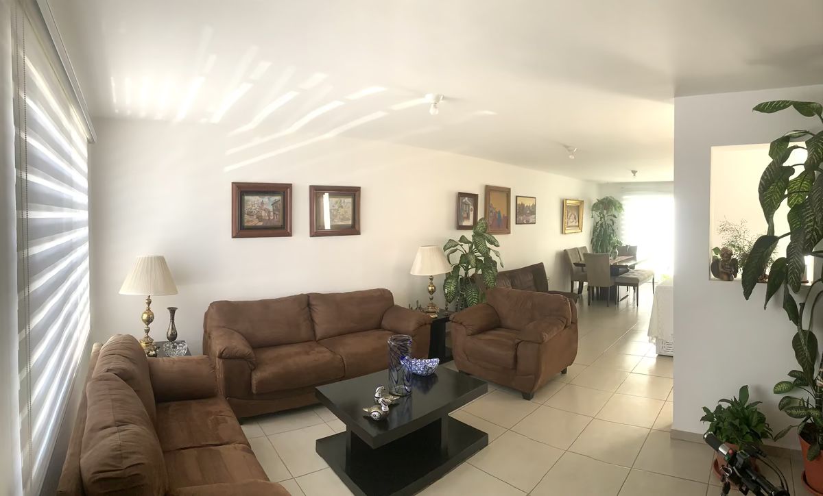 3 de 23