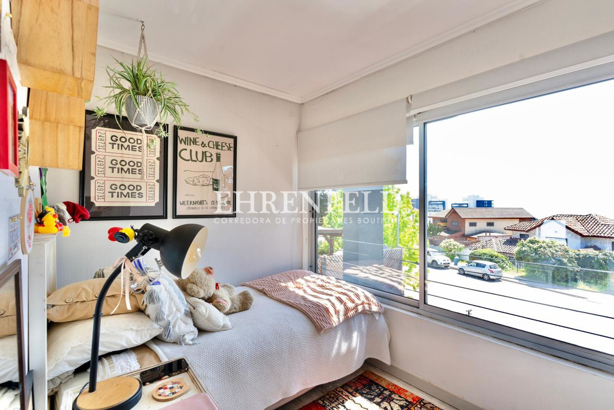 29 de 32: Dormitorio 4.