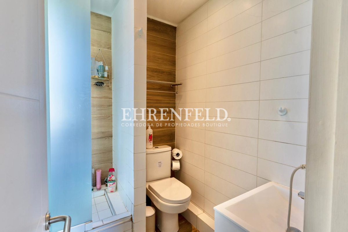 32 de 32: Baño segundo piso.