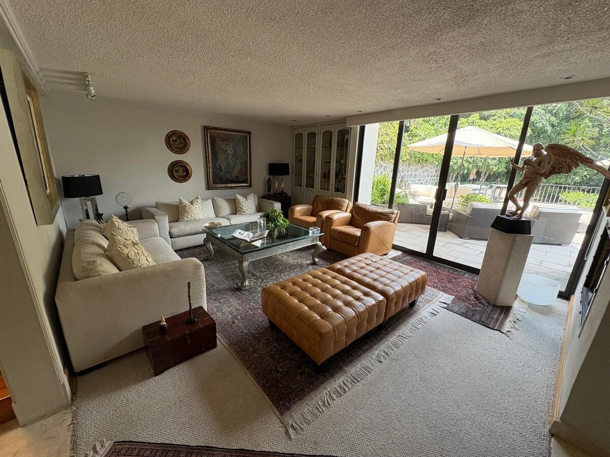 1 of 14: Casa con vigilancia en Venta Pedregal Tips Inmobiliarios ®