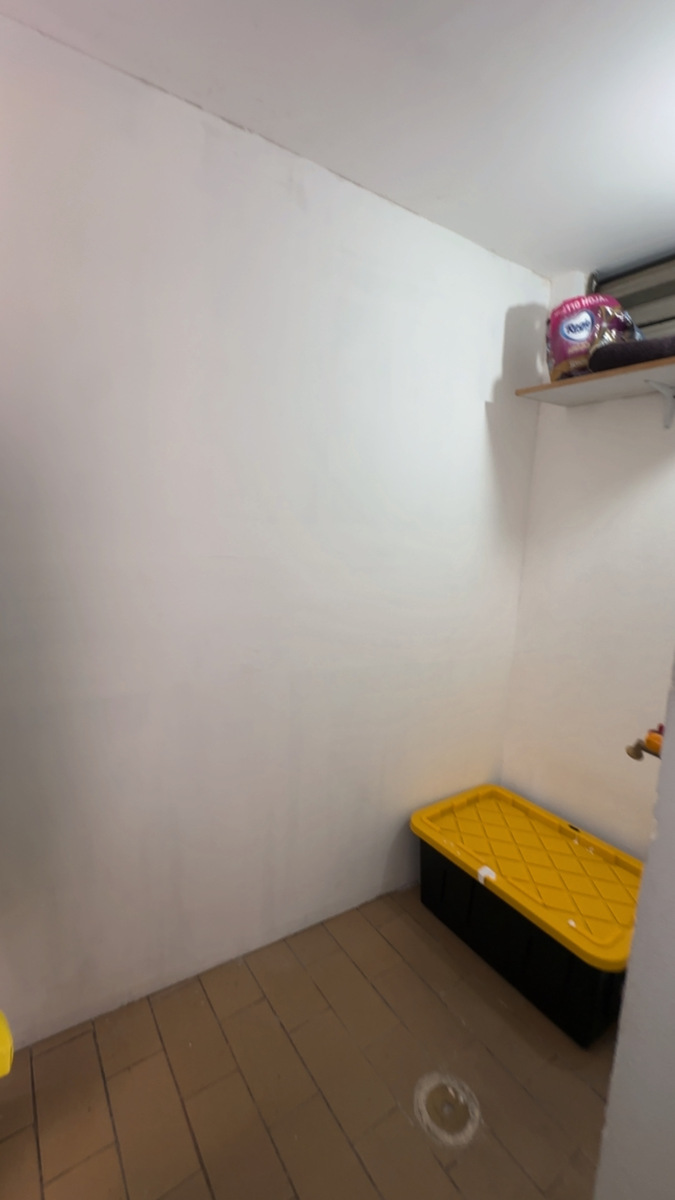 18 of 19: Cuarto de lavado