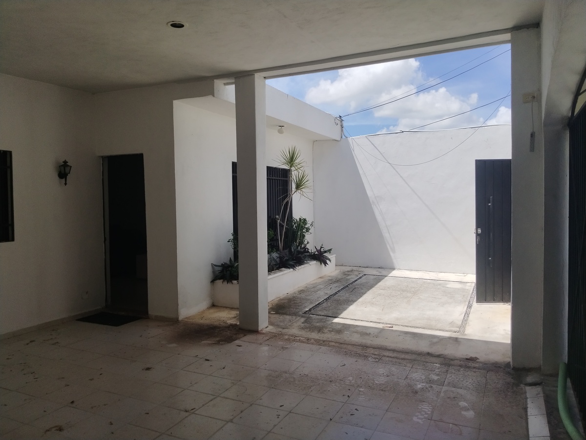 24 de 24: Cochera terraza