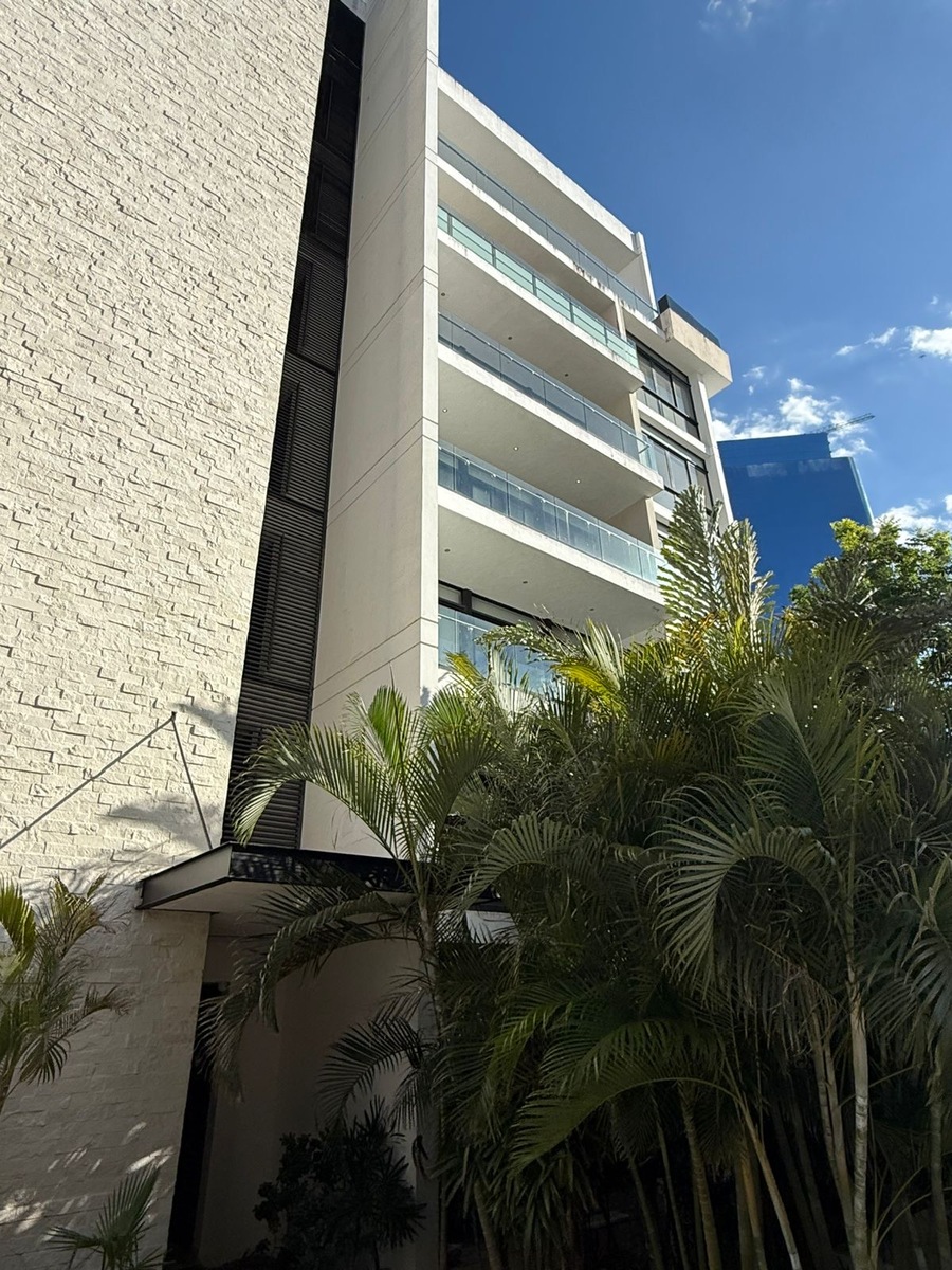 7 de 18