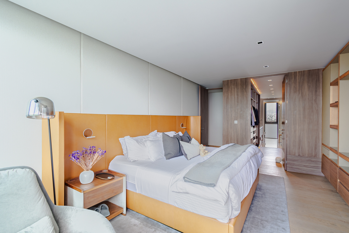 7 of 20: Recámara principal