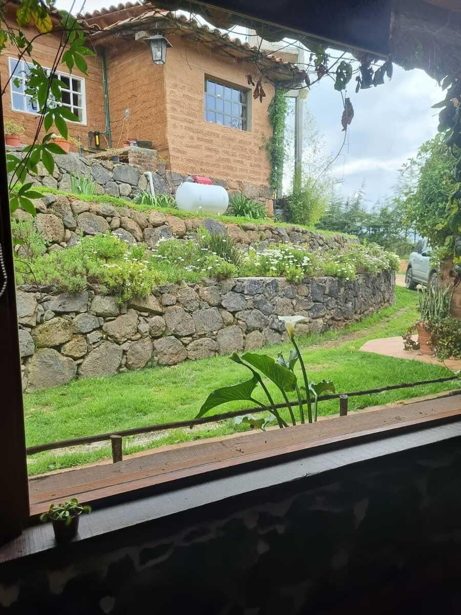 4 of 28