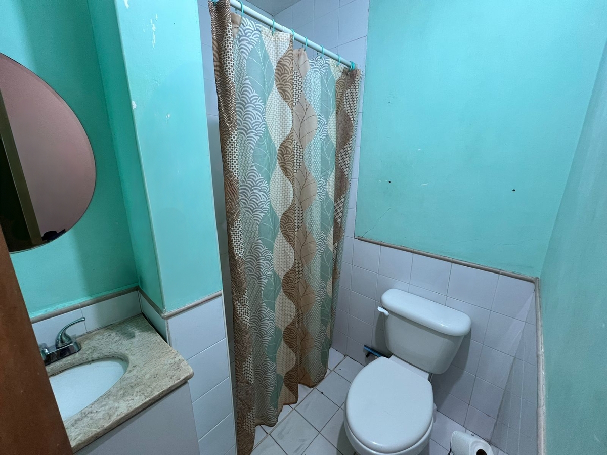 7 de 16: Baño completo