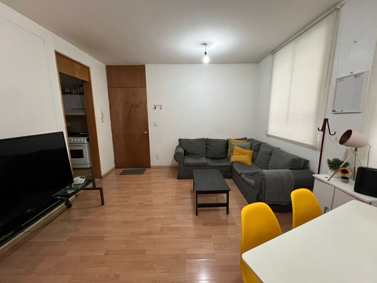 3 de 16: Sala - comedor